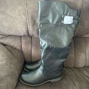 Journee Collection Tori Women’s knee-high boots 8 1/2 new